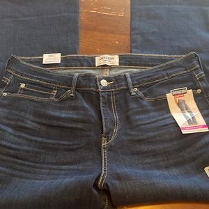 Levi’s by DENIZEN Jeans